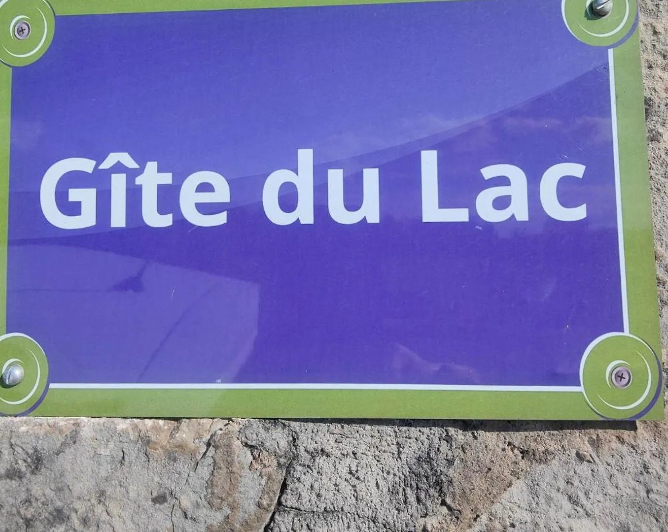 Le Gite Du Lac Les Quatre-Routes-du-Lot